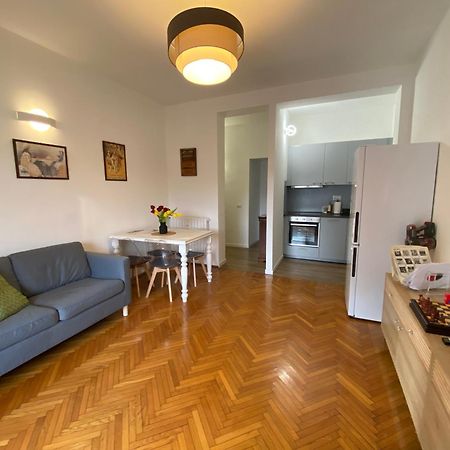 Daniela'S Spazioso Appartamento Ai Navigli Μιλάνο Εξωτερικό φωτογραφία