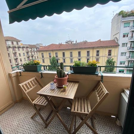 Daniela'S Spazioso Appartamento Ai Navigli Μιλάνο Εξωτερικό φωτογραφία