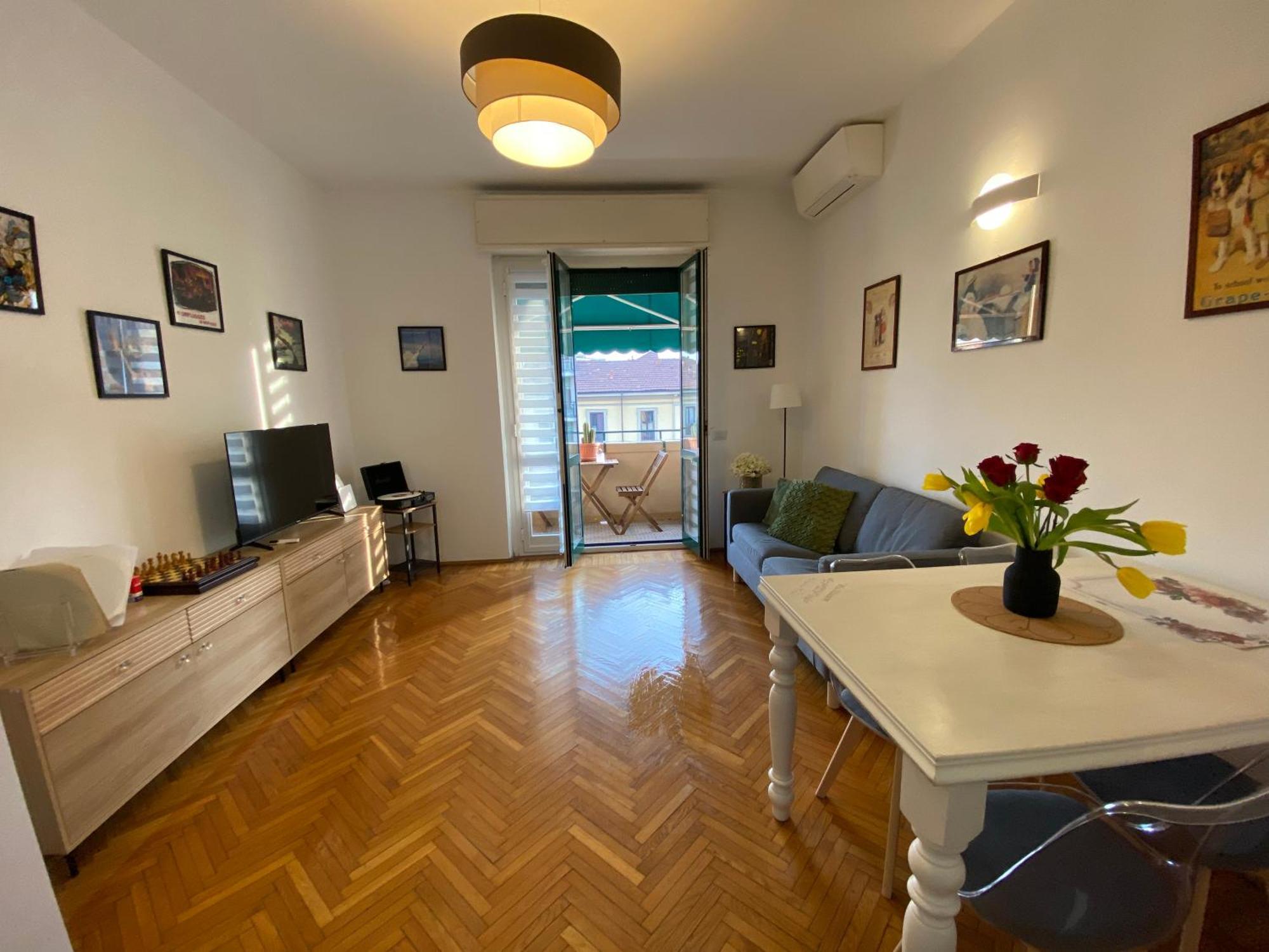 Daniela'S Spazioso Appartamento Ai Navigli Μιλάνο Εξωτερικό φωτογραφία